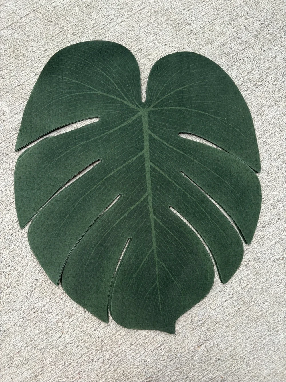 15 lg tropical monstera leaf place mat